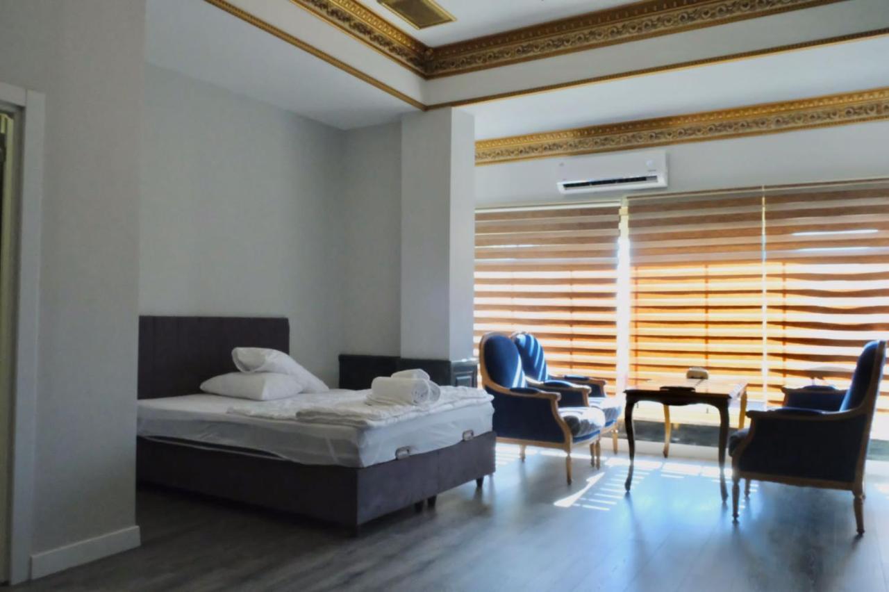 Hotel Yali *